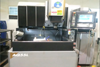 ワイヤーカット・放電（diàn）加工機